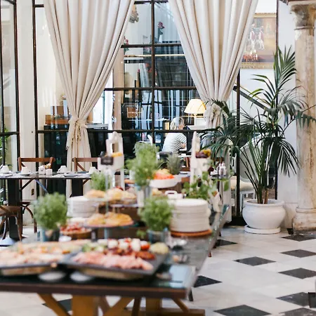 Los Seises Sevilla, A Tribute Portfolio Hotel-3